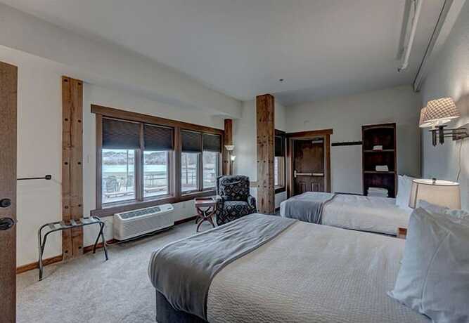 Imagen general del Hotel Canyon Lake Resort. Foto 7