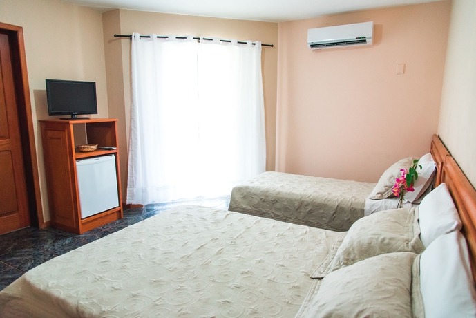 Imagen de la habitación del Hotel Canzi Cataratas. Foto 10