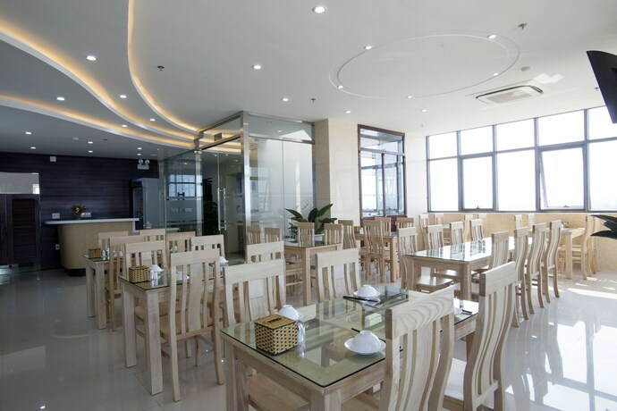 Imagen del bar/restaurante del Hotel Cao Minh. Foto 4