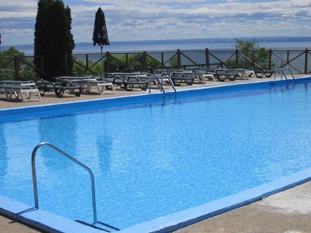 Imagen de la piscina del Hotel Cap Aux Pierres. Foto 5