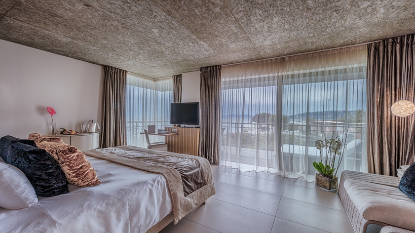 Imagen de la habitación del Hotel Cap D Antibes Beach. Foto 8