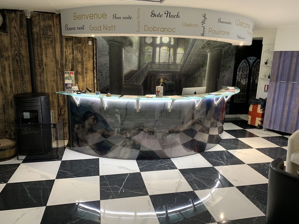 Imagen de los interiores del Hotel Cap. Foto 18