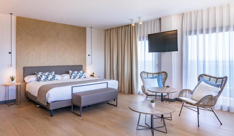 Imagen de la habitación del Hotel Cap Negret. Foto 3