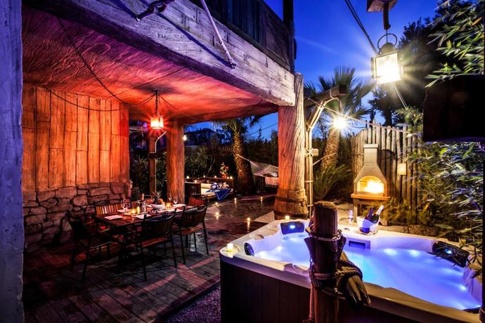 Imagen de la habitación del Hotel Cap Pirate. Foto 3