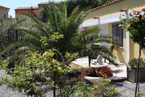 Imagen de la habitación del Hotel Cap Riviera. Foto 5