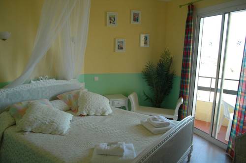 Imagen general del Hotel Cap Riviera. Foto 2