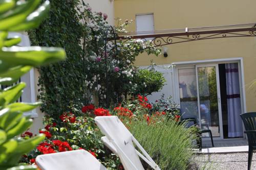 Imagen de la habitación del Hotel Cap Riviera. Foto 11