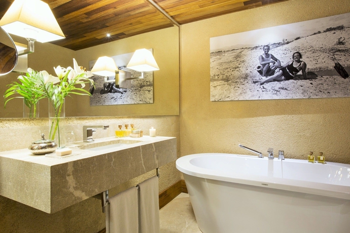 Imagen de la habitación del Hotel Cap Rocat. Foto 8