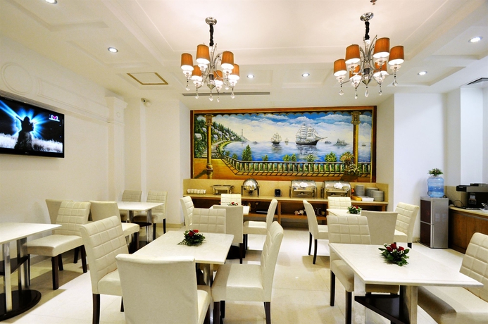 Imagen del bar/restaurante del Hotel Cap Town. Foto 5