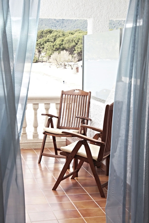 Imagen de los exteriores del Hotel Cap Vermell Beach Hotel. Foto 9