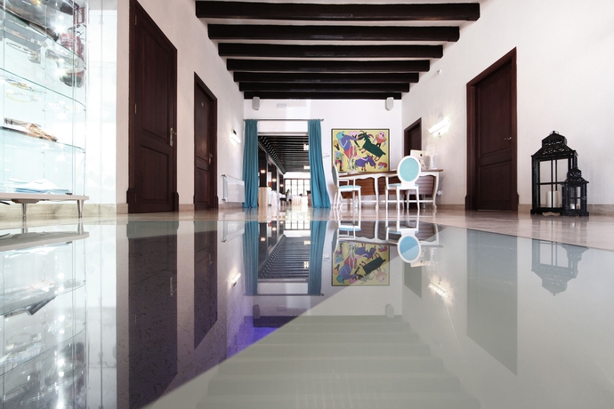 Imagen de los interiores del Hotel Cap Vermell Beach Hotel. Foto 12