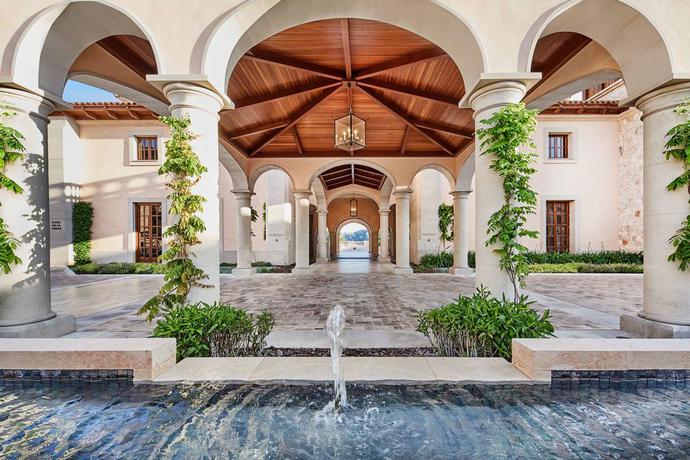 Imagen general del Hotel Cap Vermell Grand. Foto 14