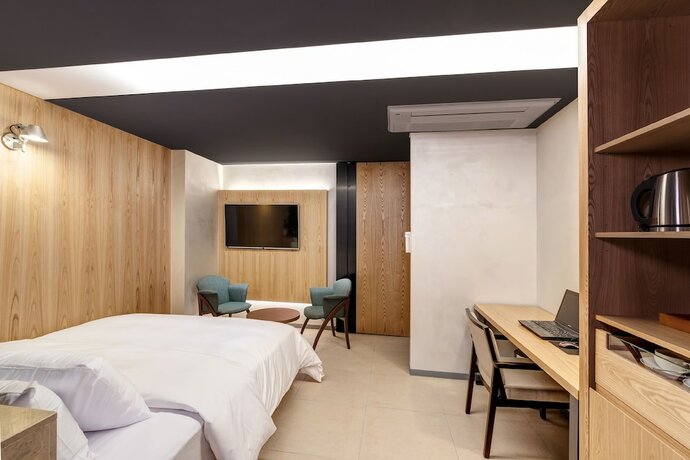 Imagen de la habitación del Hotel Capace. Foto 17