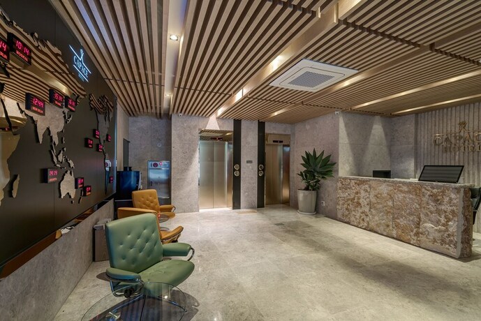 Imagen de los interiores del Hotel Capace. Foto 25