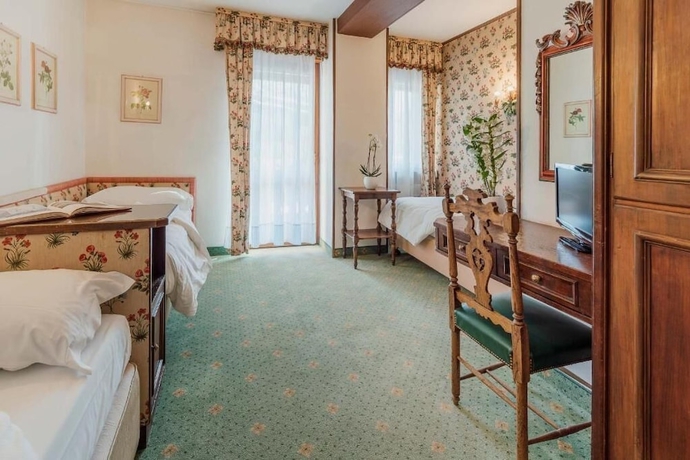 Imagen de la habitación del Hotel Capannina. Foto 11