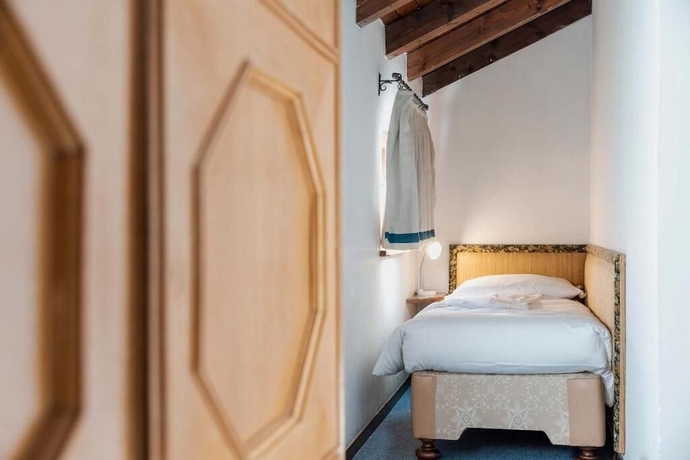 Imagen de la habitación del Hotel Capannina. Foto 16