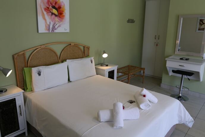 Imagen de la habitación del Hotel Capbon Guesthouse. Foto 13