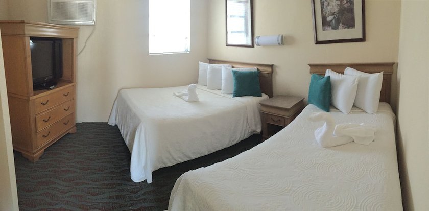 Imagen de la habitación del Hotel Cape Cod Inn Motel. Foto 12