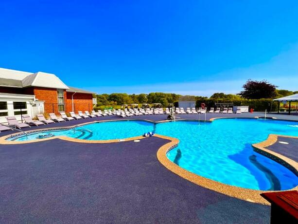 Imagen general del Hotel Cape Cod Irish Village - The Emerald Resort. Foto 32