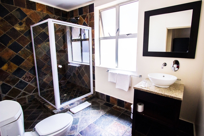 Imagen de la habitación del Hotel Cape Diamond Boutique. Foto 8