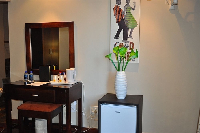 Imagen de la habitación del Hotel Cape Diamond Boutique. Foto 12