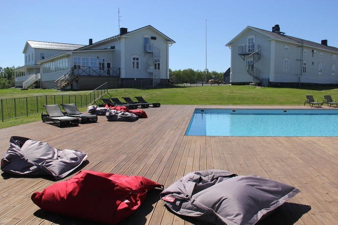 Imagen de la piscina del Hotel Cape East. Foto 19