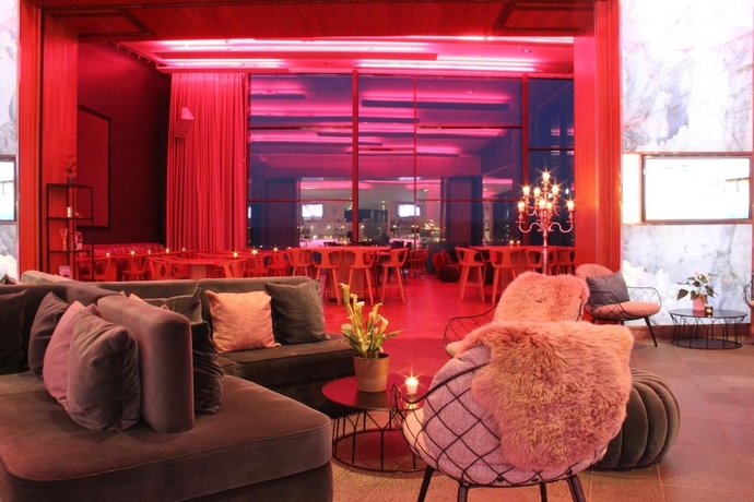 Imagen de los interiores del Hotel Cape East. Foto 15