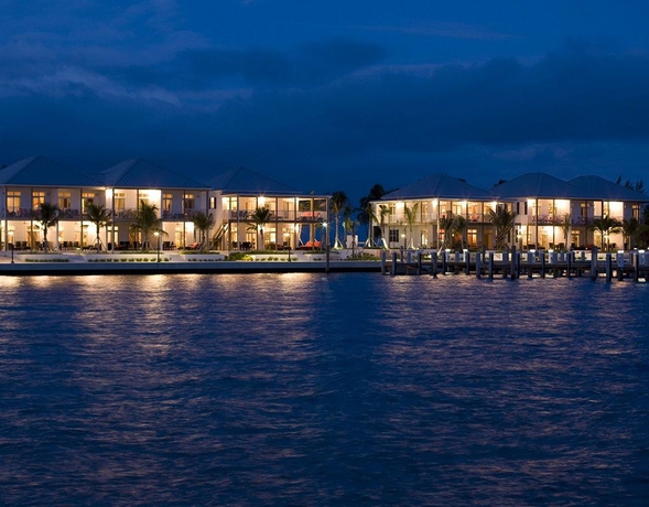 Imagen de los exteriores del Hotel Cape Eleuthera Resort and Marina. Foto 9