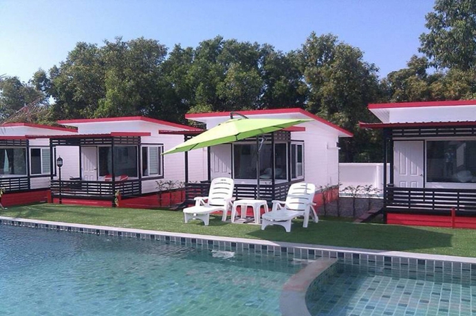 Imagen de la piscina del Hotel Cape Go Resort. Foto 7