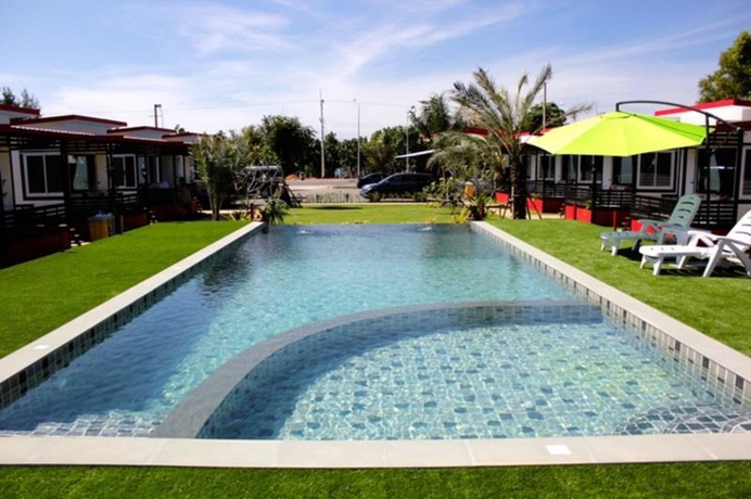 Imagen de la piscina del Hotel Cape Go Resort. Foto 8