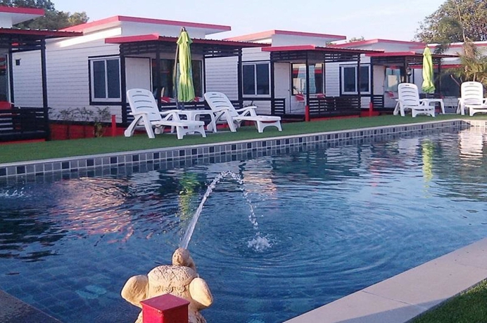 Imagen de la piscina del Hotel Cape Go Resort. Foto 11