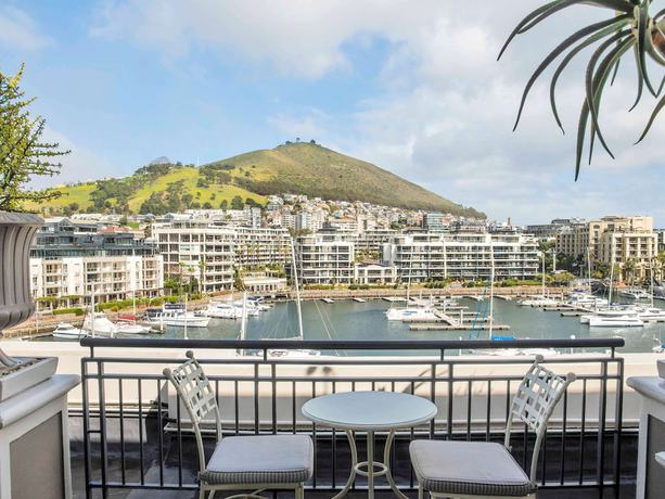 Imagen de la habitación del Hotel Cape Grace, A Fairmont Managed. Foto 7