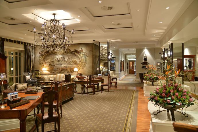 Imagen de los interiores del Hotel Cape Grace, A Fairmont Managed. Foto 18