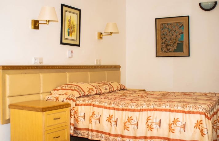 Imagen de la habitación del Hotel Cape Point. Foto 7