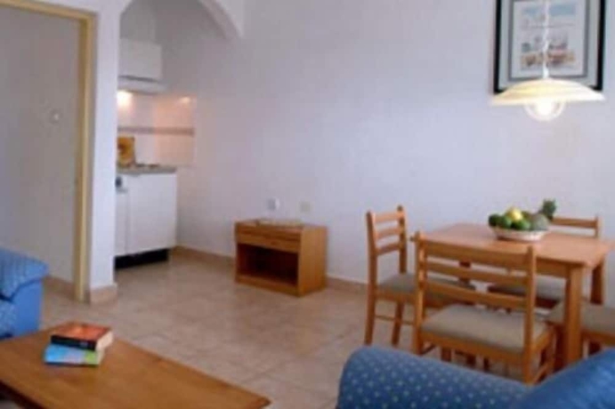 Imagen de la habitación del Hotel Cape Point. Foto 10