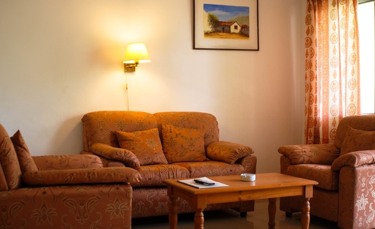 Imagen de la habitación del Hotel Cape Point. Foto 11