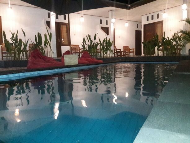 Imagen general del Hotel Cape Rose. Foto 5