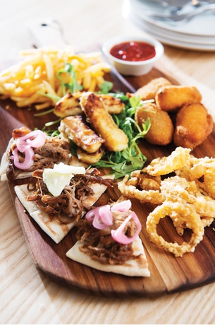 Imagen del bar/restaurante del Hotel Cape Town Hollow Boutique. Foto 3