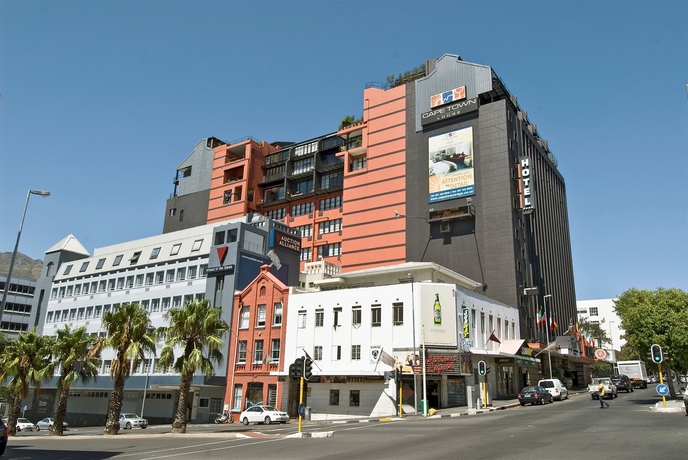 Imagen general del Hotel Cape Town Lodge. Foto 1