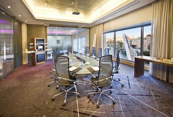 Imagen de los interiores del Hotel Cape Town Marriott Hotel Crystal Towers. Foto 12