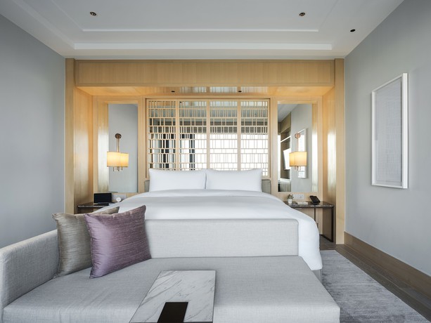 Imagen de la habitación del Hotel Capella Bangkok. Foto 17