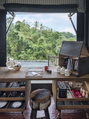 Imagen de la habitación del Hotel Capella Ubud, Bali. Foto 10
