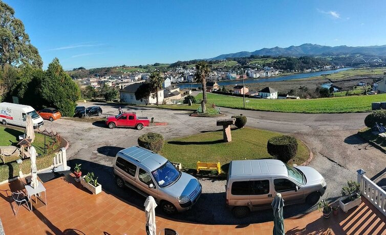 Imagen general del Hotel Capellan. Foto 14