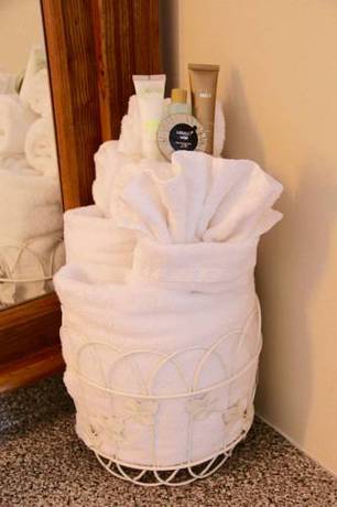 Imagen de la habitación del Hotel Capernaum Lakeside Lodge. Foto 6