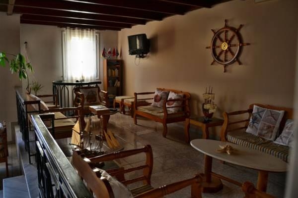 Imagen general del Hotel Capetan Giorgantas. Foto 11