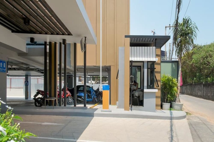 Imagen de los exteriores del Hotel Capetown Sriracha Residence. Foto 15