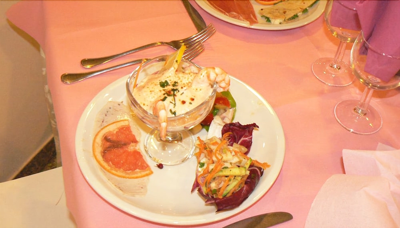 Imagen del bar/restaurante del Hotel Capinera. Foto 4