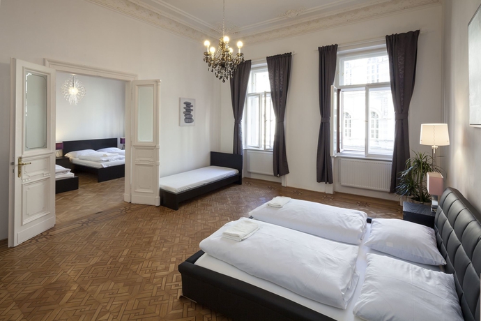 Imagen de la habitación del Hotel Capital Apartments. Foto 6