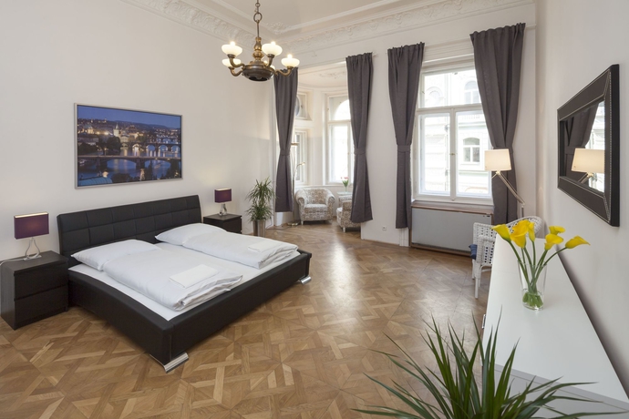 Imagen de la habitación del Hotel Capital Apartments. Foto 15