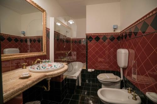 Imagen de la habitación del Hotel Capital, Campagna. Foto 9